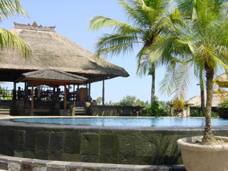 Kamandalu zwembad Kamandalu zwembad