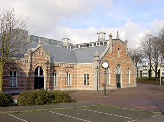Het pompstation, de huidige Paleiszaal Het pompstation, de huidige Paleiszaal