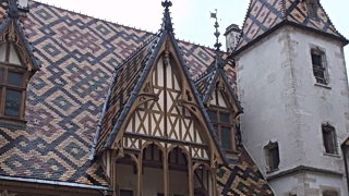 Les Hospices de Beaune Les Hospices de Beaune