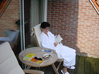 Hedy op balkon Hedy op balkon
