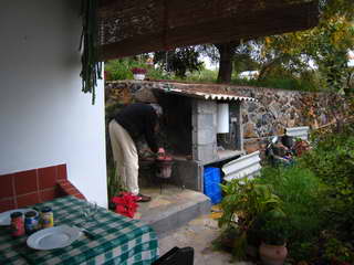Aad bij de BBQ Aad bij de BBQ